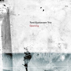 TORD GUSTAVSEN TRIO-OPENING